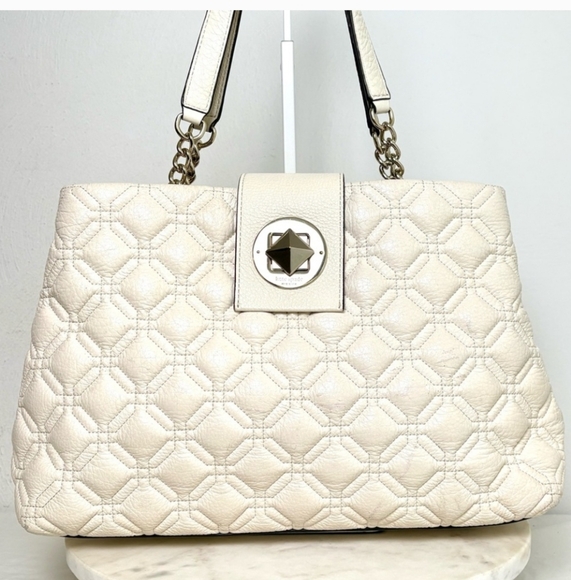 Kate Spade Purse - Picture 1 of 16